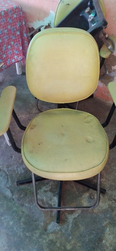 Imagen 1 de 3 de Silla De Peluquería O Barbería