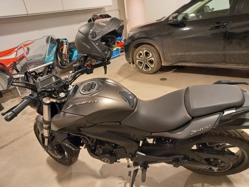 Bajaj Dominar 400 Ug