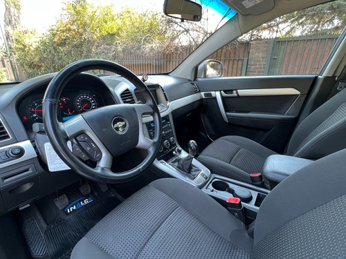 Imagen 13 de 25 de Chevrolet Captiva Diesel 2.2 Ls 2015 3 Corridas De Asientos