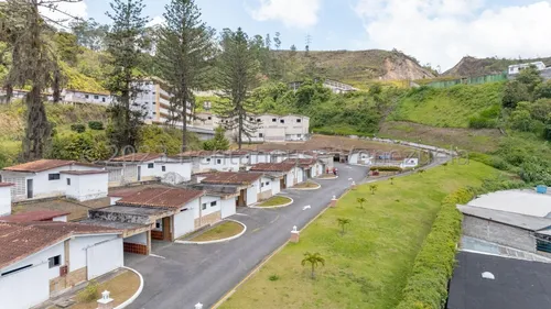 En Venta Emblématico De Gran Recorrido Hotel De 28,783 Mt2 En Terreno , Una Oportunidad Imperdible De Inversión, Extraordinarias Bondades - Panamericana // Luis Gomez // Mls #25-13278