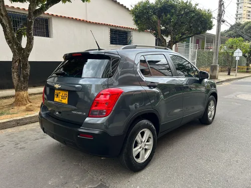 Chevrolet Tracker 1.8 Ls At