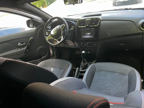 Renault Stepway 1.6 Intense Automática