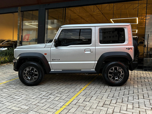 Suzuki Jimny SIERRA 4STYLE ALLGRIP 1.5 16V AUT.