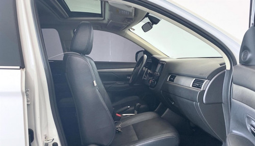 Imagem 11 de 15 de 142095 - Mitsubishi Outlander 2014 Com Garantia