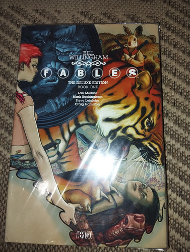 Fables Vol 1 Deluxe Capa Dura Com Sobrecapa Importada (Usado)
