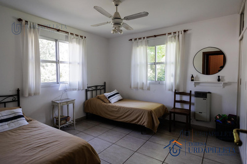 Casa A La Venta En Martindale C.c- 3 Dormitorios - Estilo Clasico