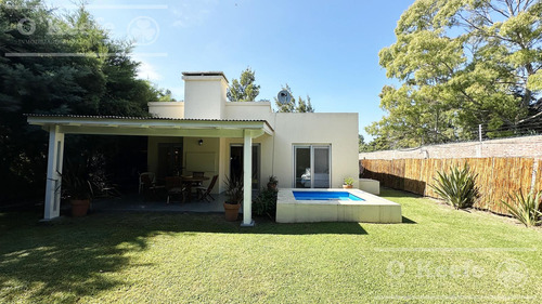 Casa En Alquiler Y Venta De Cuatro Ambientes Altos De Hudson Berazategui