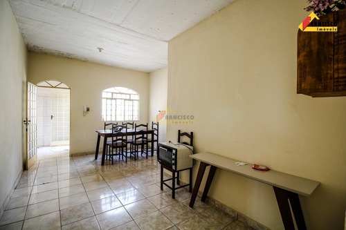 Imagem 9 de 25 de Casa À Venda, 4 Quartos, 1 Suíte, 3 Vagas, Danilo Passos - Divinópolis/mg - 46289