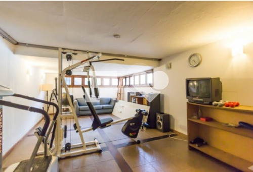 Excelente Casa Com 3 Dormitórios, Sendo Uma Suite, - 28-im421023