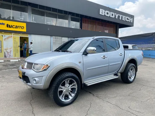 Mitsubishi L200 Sportero 3.2 Superlujo Mt