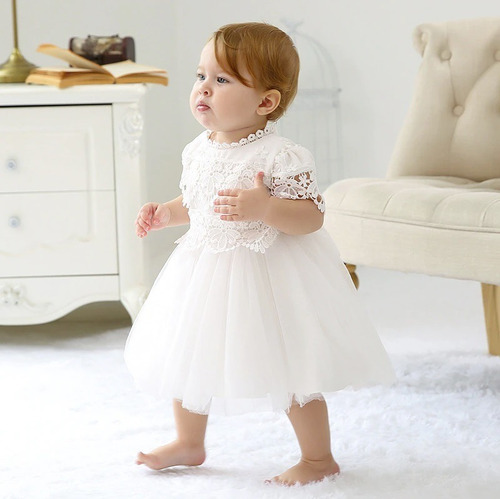 Imagem 4 de 6 de Vestido Bebê Batizado Casamento Com Renda Guipir E Saia Tule
