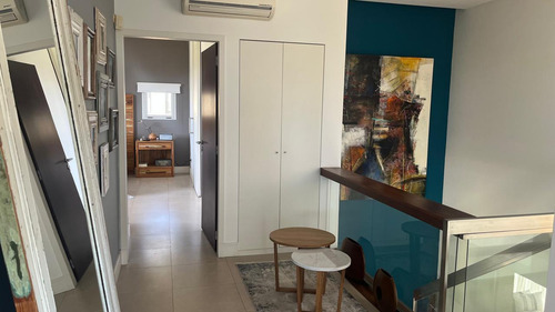 Venta De Casa Moderna 6 Amb. En El Country El Rocio Canning
