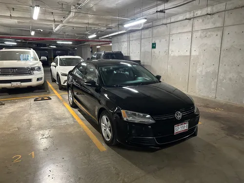 Volkswagen Jetta 2.5 Style Active At