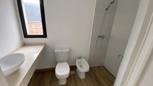 Imagen 12 de 14 de Casa En Una Planta A La Venta -barrio Santa Elena, Pilar Del Este