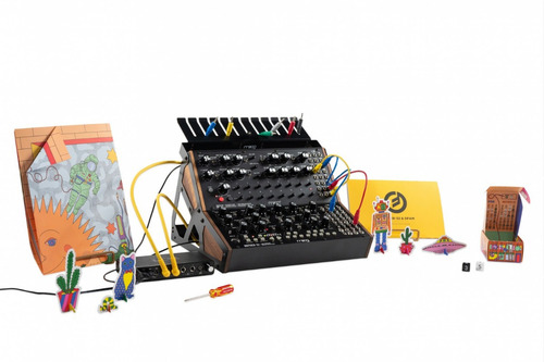 Imagen 8 de 8 de Moog Sound Studio Mother-32 Y Dfam Sintetizadores Audiotecna