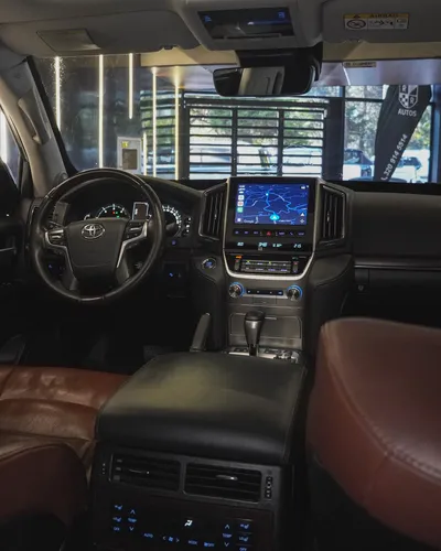 Toyota Land Cruiser Lc200 Europea Diésel Blindada2+ 2020