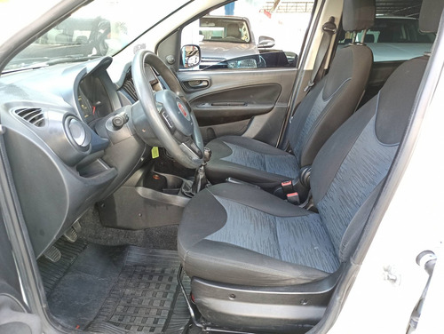 Fiat Uno 1.0 Evo Attractive 8v Flex 4p Manual