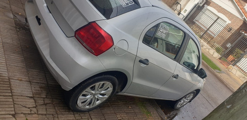 Imagen 4 de 24 de Volkswagen Gol Trend 2019 1.6 Trendline 101cv