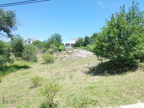 Córdoba-v. Del Lago-c. Paz-150mts. Lago-3 Terrenos 753m2/2250m2-c/uno U$s 35.000 (escucho Ofertas)