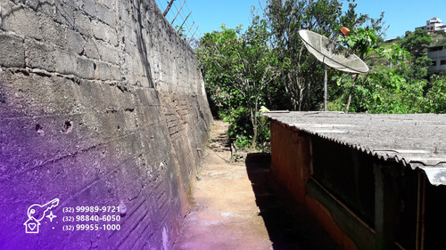 Casa Com Quintal, Kitnet E Cobertura - Excelente Localização
