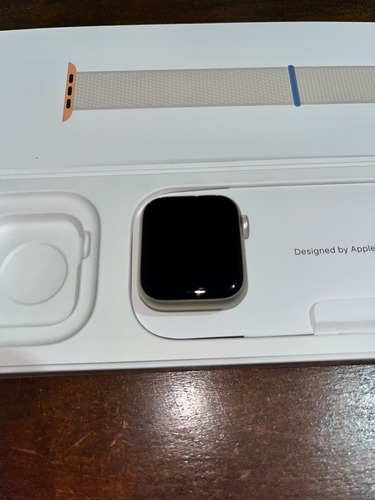 Apple Watch Se 2da. Generación Gps 40mm/starlight Beige Tela Beige Blanco Perla (Usado)