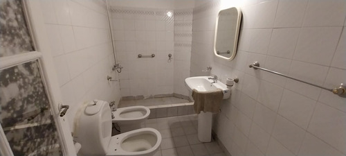 Imagen 14 de 16 de Departamento En Alquiler De 2 Dormitorios En Parque Patricios