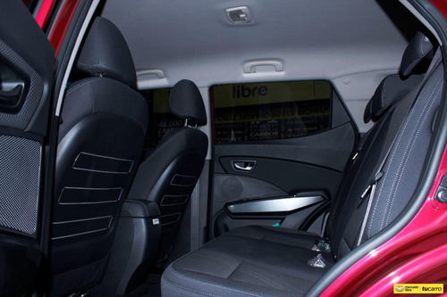 Imagen 20 de 25 de Ssangyong Tivoli