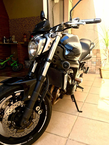 Yamaha Fazer 600cc