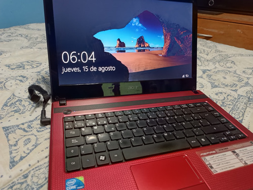 Notebook Acer Intel I5 Rojo Pantalla Led, Hdmi Ssd (Usado)