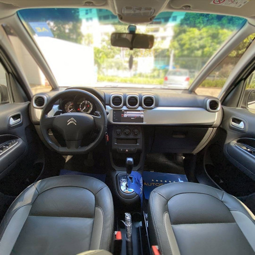 Imagem 12 de 14 de Citroën Aircross 1.6 Feel 16v Flex 4p Automático