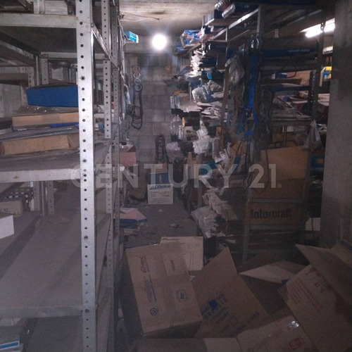 Local Comercial En Venta Con Excelente Ubicación