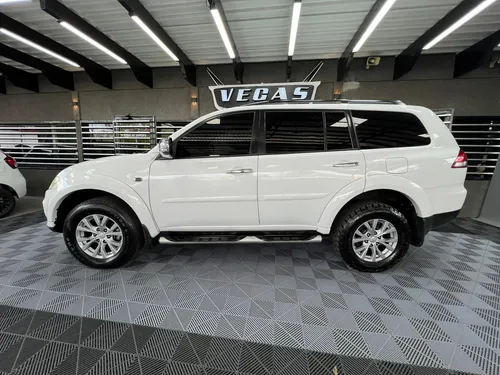 Mitsubishi Montero Gls