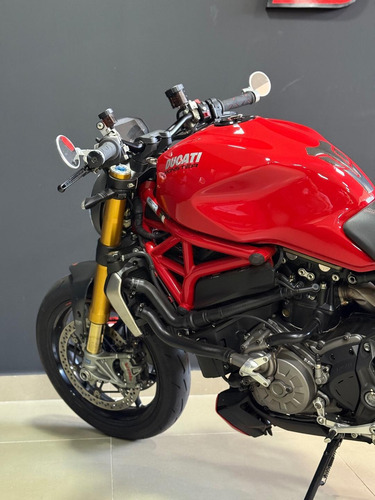 Ducati Monster 1200 S