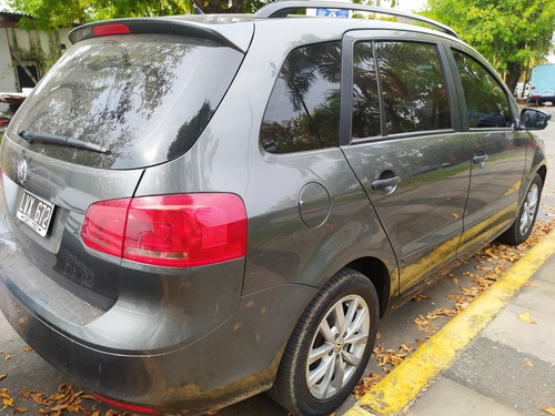Volkswagen Suran 1.6 Trendline 11b 2012