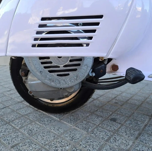 Imagen 20 de 20 de Piaggio Vespa Primavera 125