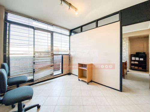 Imagen 3 de 8 de Luminoso Departamento Apto Uso Profesional O Vivienda