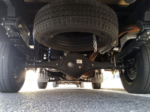 Hyundai Hr - 2017 2.5 Longo Sem Caçamba 4x2 16v 130cv