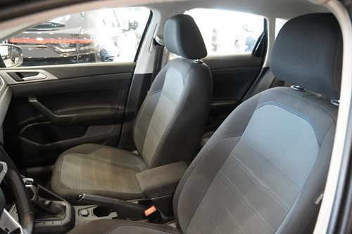 Volkswagen Nivus 1.0 200 TSI TOTAL FLEX COMFORTLINE AUTOMÁTICO