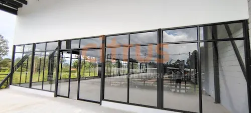 Bodegas En Arriendo Llanogrande 643-8292157