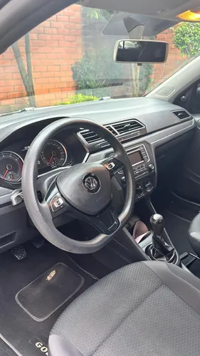 Color Negro- Puertas 5 T-hatchback