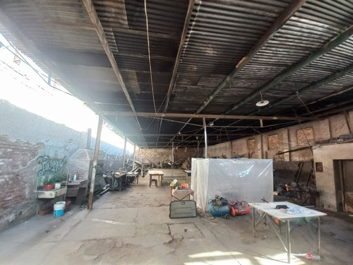 Remax Vendimia Vende Casa Y Galpon En Ciudad
