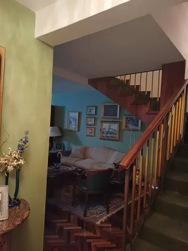 Casa De 3 Hab Y 4 Baños.
