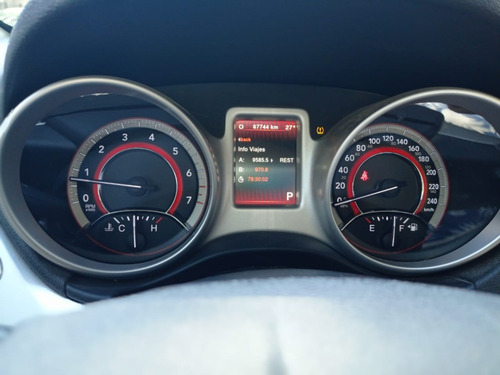 Imagen 7 de 15 de Dodge Journey 2.4 Sxt 170cv (techo, Dvd, Nav)