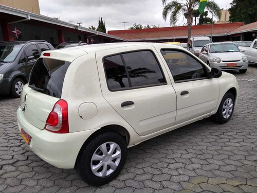 Renault Clio Expression 1.0 16v Hi-flex 4p