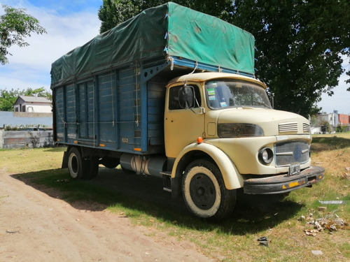 Mercedes Benz 1114 Caja Cerrada Mudancera Cerealera