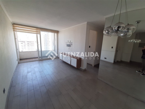 Departamento De 64m2 De 2 Dorm. En Recoleta