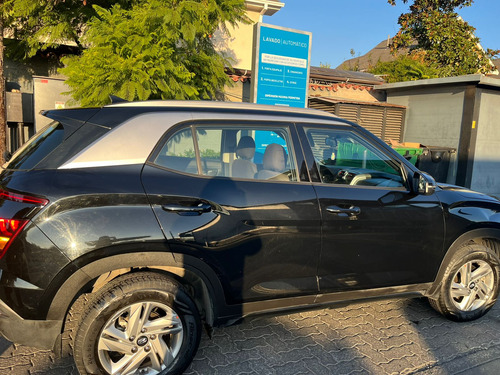El Hyundai Creta 1.5 Plus 2023 Suv, Conversable. Único Dueño