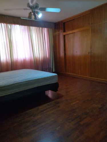 Imagen 19 de 24 de Vendo Ph 1100m2 7h/9b/2p Las Mercedes 2872