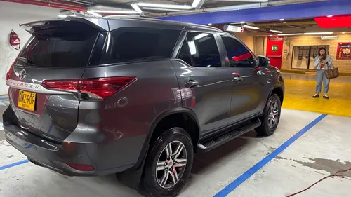 Toyota Fortuner 2.7l