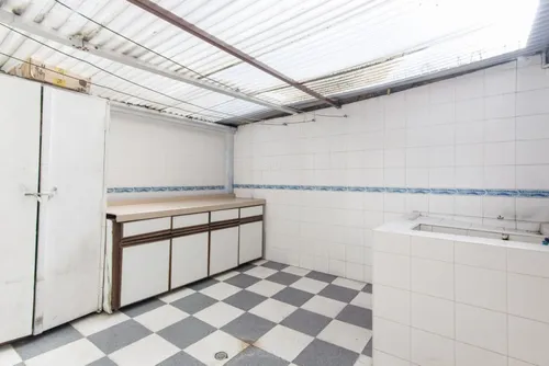 Casa En Venta En Alhambra. Cod V4582